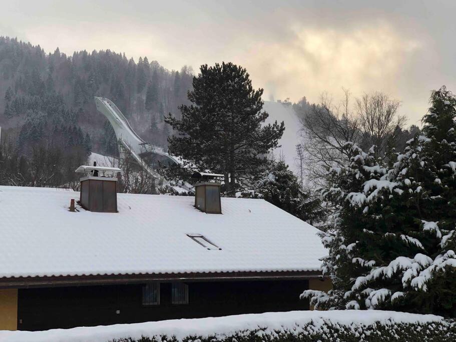 Ruhige Ferienwohnungen In Partenkirchen 1 การ์มิช-พาร์เทนเคียร์เชน ภายนอก รูปภาพ